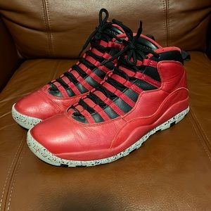 Jordan 10 bulls over broadway red black